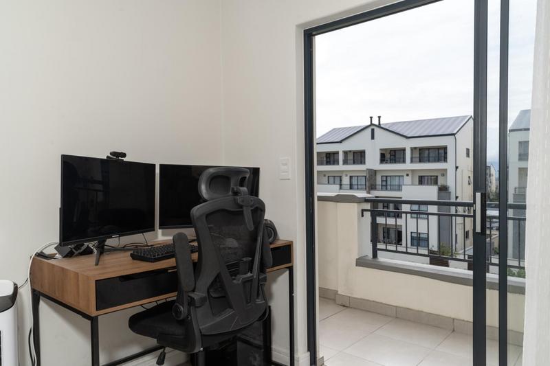 1 Bedroom Property for Sale in The Huntsman Western Cape